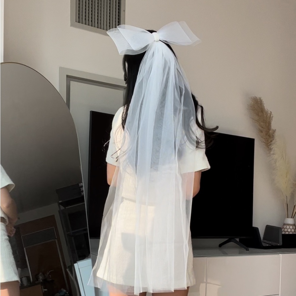 Bridal veil with large bow (NEW)